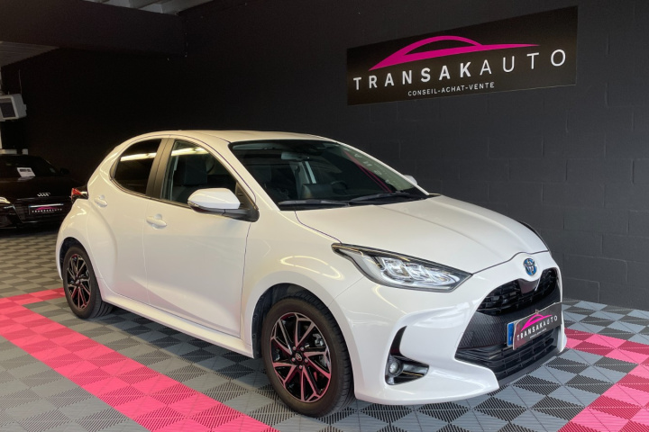 TOYOTA YARIS HYBRIDE MY22