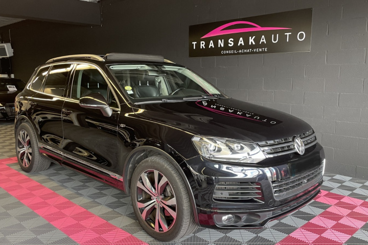 VOLKSWAGEN TOUAREG